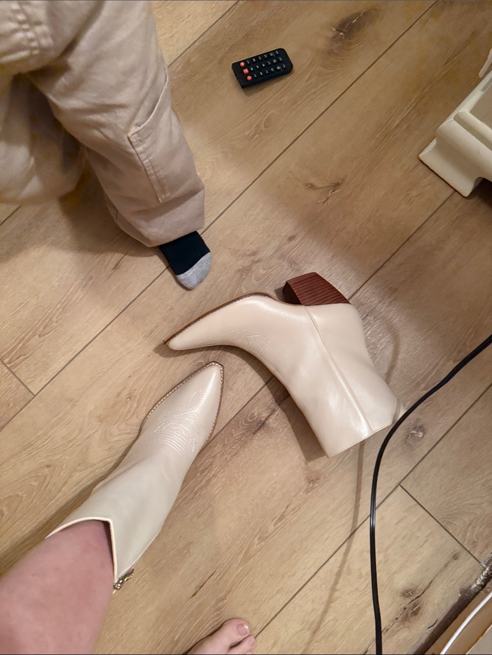 Cream Pointed Western Ankle Boots - Women's Fashion Boot